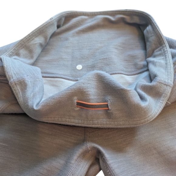 Lululemon Ride On Crop Legging Reflective Grey Slub Denim Rel: 2012 Women's 8 - Picture 9 of 16